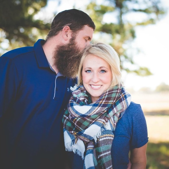 Meet the Posher Other - Meet your Posher, Lacey